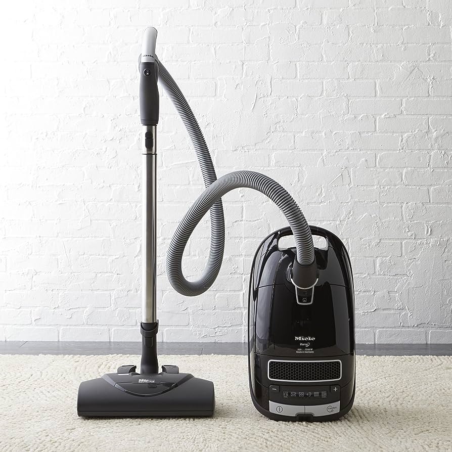 Miele Miele Complete C3 Marin Canister Vacuum